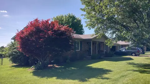 1413 Rebel Rd, Danville, KY 40422