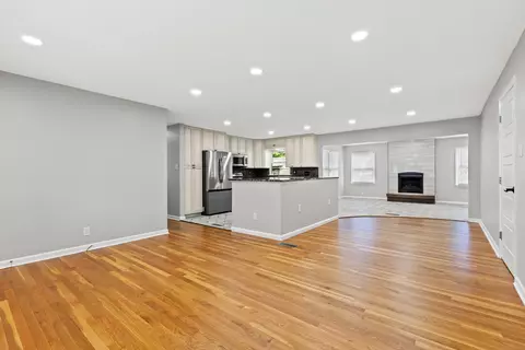 1708 Harper Court Ct, Lexington, KY 40505