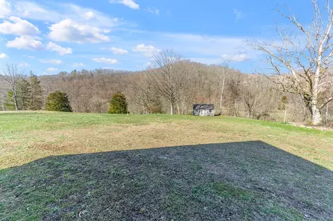 Exterior - 2072 State Hwy 541, Jackson, KY 41339 photo 19 of 25