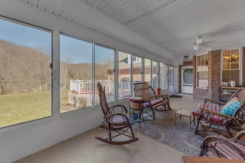 Exterior - 2072 State Hwy 541, Jackson, KY 41339 photo 5 of 25