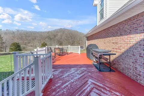 Exterior - 2072 State Hwy 541, Jackson, KY 41339 photo 9 of 25