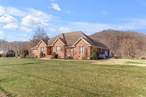 Exterior - 2072 State Hwy 541, Jackson, KY 41339 photo 23 of 25