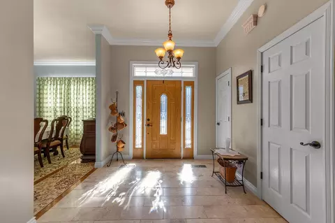 Entry Way - 2072 State Hwy 541, Jackson, KY 41339 photo 2 of 5