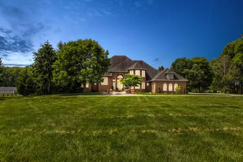3854 Ironworks Rd, Georgetown, KY 40324