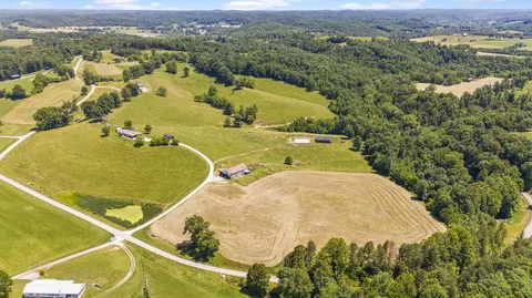 6903 Hwy705, West Liberty, KY 41472