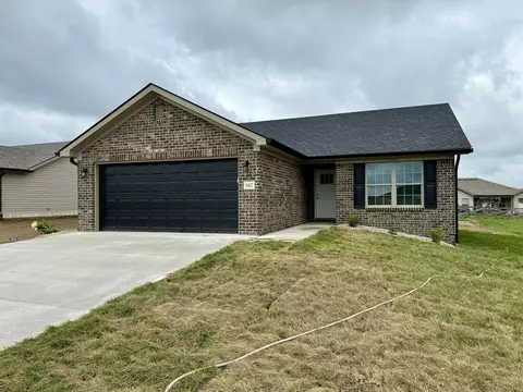 162 Stillwater Dr, Berea, KY 40403