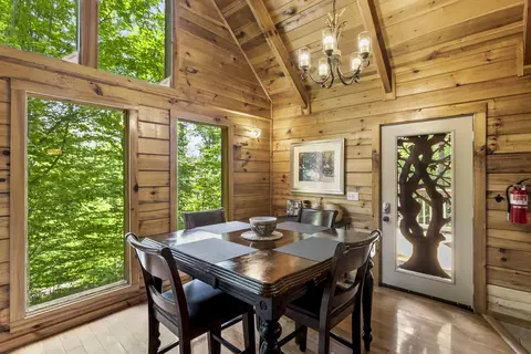 Dining - 37 Topaz, Slade, KY 40376 photo 3 of 5