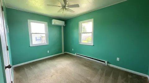Bedroom - 715 Ben Nelson Rd, Eubank, KY 42567 photo 2 of 3