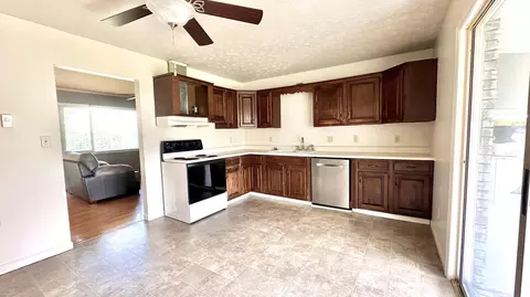 Kitchen - 715 Ben Nelson Rd, Eubank, KY 42567 photo 1 of 2