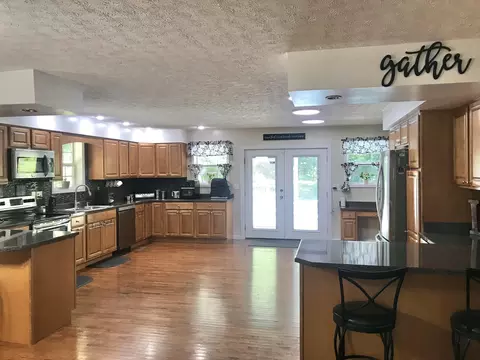 Kitchen - 664 Walker Branch Rd, Morehead, KY 40351 photo 4 of 4