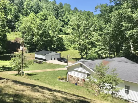 Exterior - 664 Walker Branch Rd, Morehead, KY 40351 photo 22 of 29