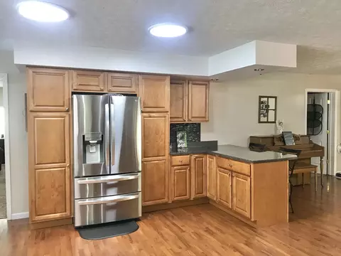 Kitchen - 664 Walker Branch Rd, Morehead, KY 40351 photo 3 of 4
