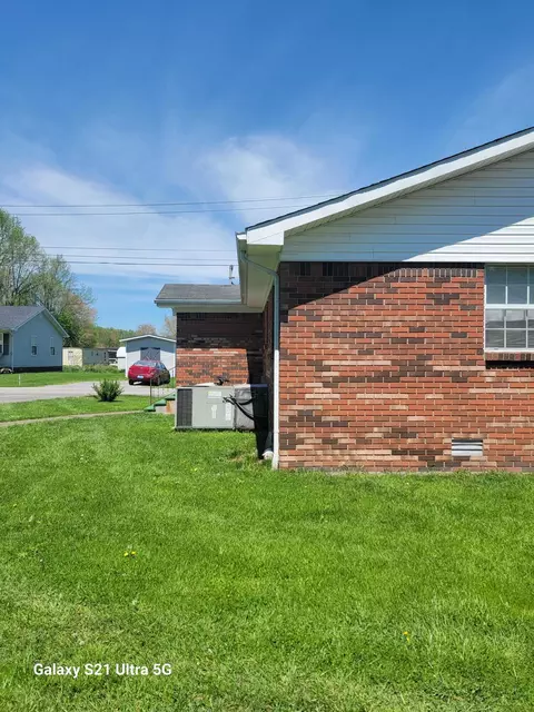 351 Tyree St, Brodhead, KY 40409 photo 2