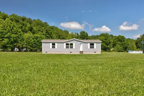 73 Delmar Ln, Stanton, KY 40380