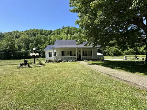 1812 Jacks Branch Rd, Manchester, KY 40962