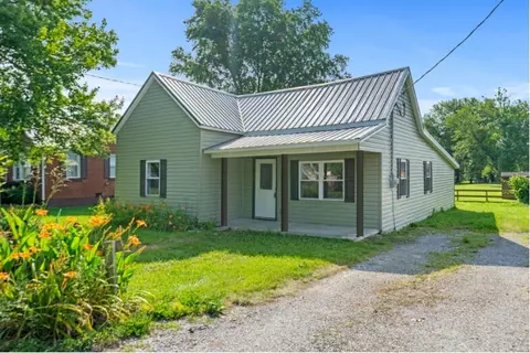 528 Hustonville St, Liberty, KY 42539