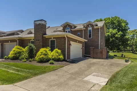 2216 Stone Garden Ln, Lexington, KY 40513
