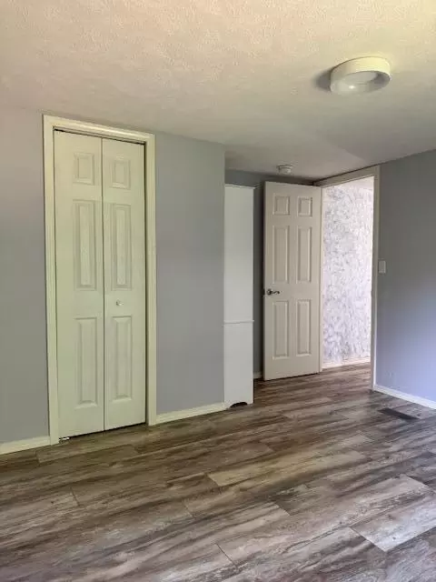 Bedroom - 2425 Highway 3408, Blackey, KY 41804 photo 1 of 3