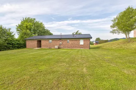 70 N Spring St, Morehead, KY 40351 photo 11