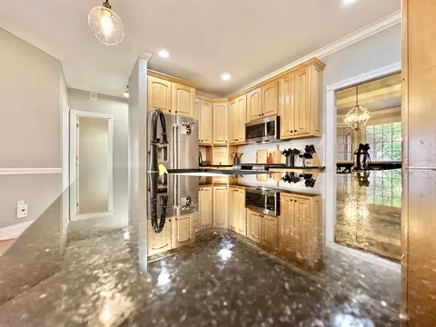 Kitchen - 78 Edward Ct, Corbin, KY 40701 photo 8 of 10