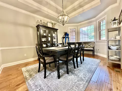 Dining - 78 Edward Ct, Corbin, KY 40701 photo 2 of 3