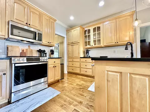 Kitchen - 78 Edward Ct, Corbin, KY 40701 photo 3 of 10