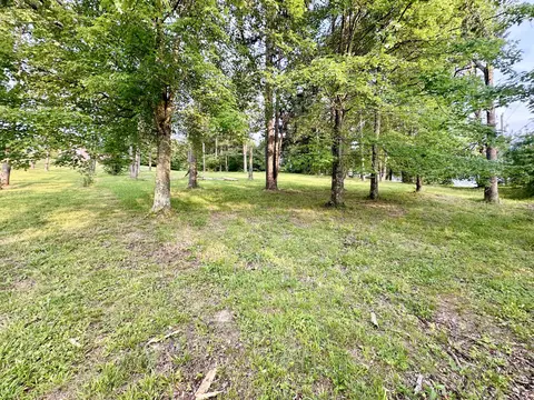 2 Edward Ct, Corbin, KY 40701 photo 5