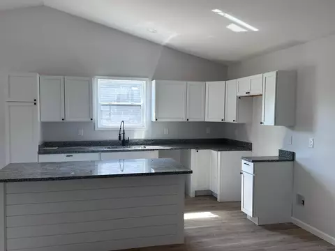 Kitchen - 18 E Railroad St, Stanton, KY 40380 photo 1 of 1