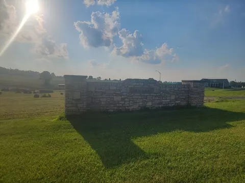 408 Tranquil Ln, Cynthiana, KY 41031