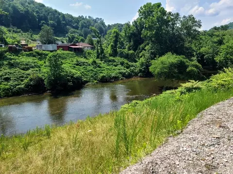 0000 N Main St, Hazard, KY 41701