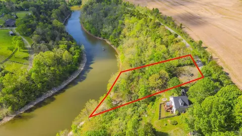 660 Taylor Rd, Danville, KY 40422