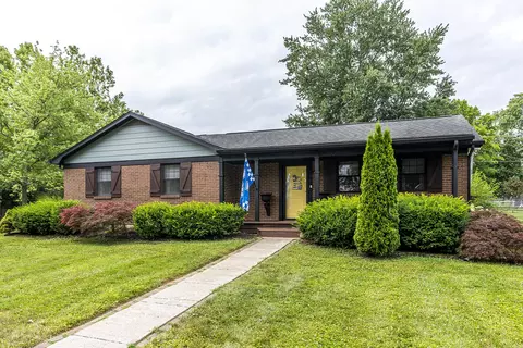 1340 Beulah Park, Lexington, KY 40517