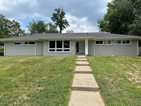 301 Leawood Dr, Lexington, KY 40502