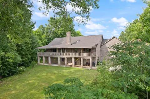 1686 Sandy Ridge Rd, Campton, KY 41301