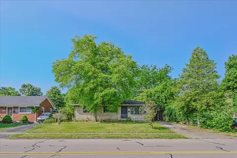 1882 Dunkirk Dr, Lexington, KY 40504