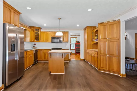 Kitchen - 100 Plank Ln, Morehead, KY 40351 photo 5 of 5