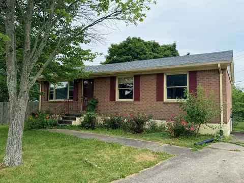 306 Yorktown Ct, Georgetown, KY 40324