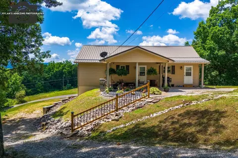160 Pine View Hts, Stanton, KY 40380