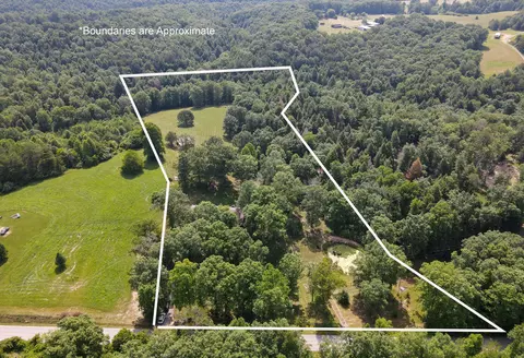 6120 Beulah Heights Rd, Whitley City, KY 42653