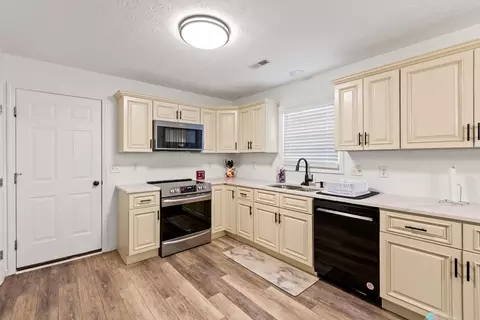 1041 Jd Cir, Berea, KY 40403 photo 18