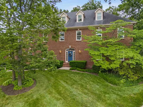 4800 Chelmsbury Ln, Lexington, KY 40515