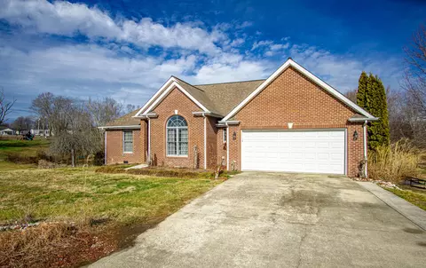 Exterior - 83 Rookwood Dr, Corbin, KY 40701 photo 5 of 7