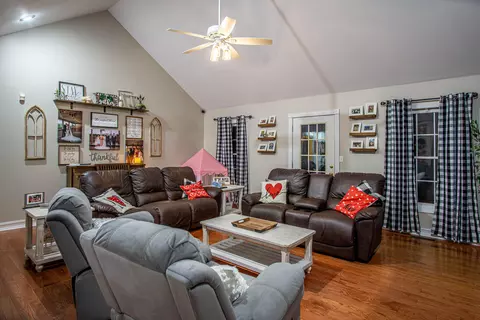 Other - 83 Rookwood Dr, Corbin, KY 40701 photo 4 of 10