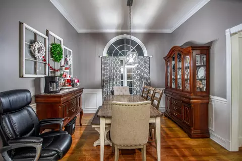 Dining - 83 Rookwood Dr, Corbin, KY 40701 photo 1 of 2