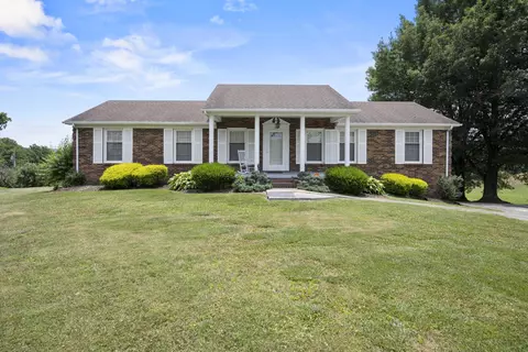 162 Redbud Dr, Berea, KY 40403