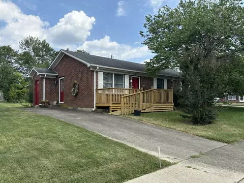 124 Tomahawk Dr, Nicholasville, KY 40356