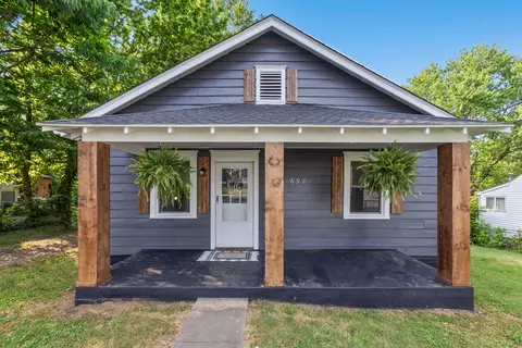 698 Fairview Ave, Frankfort, KY 40601