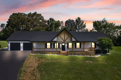 5777 Hwy 90, Albany, KY 42602