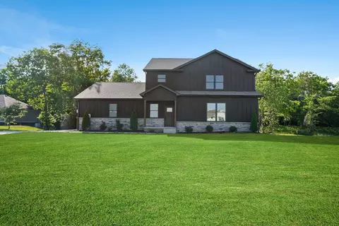 459 Chrisman Oaks Trl, Nicholasville, KY 40356