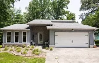 216 Tall Timber Dr, Jamestown, KY 42629